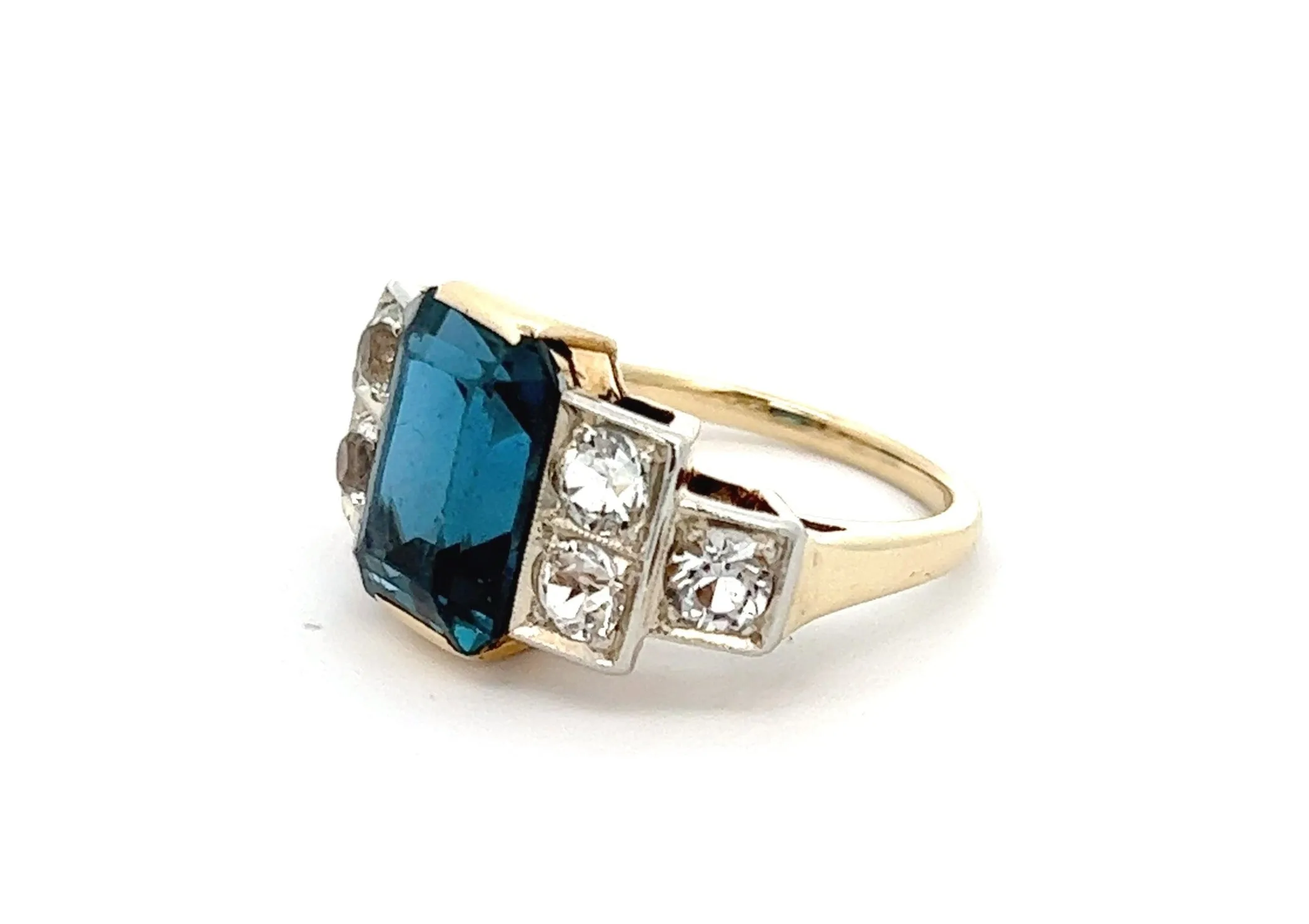 14ct Yellow Gold Spinel Ring