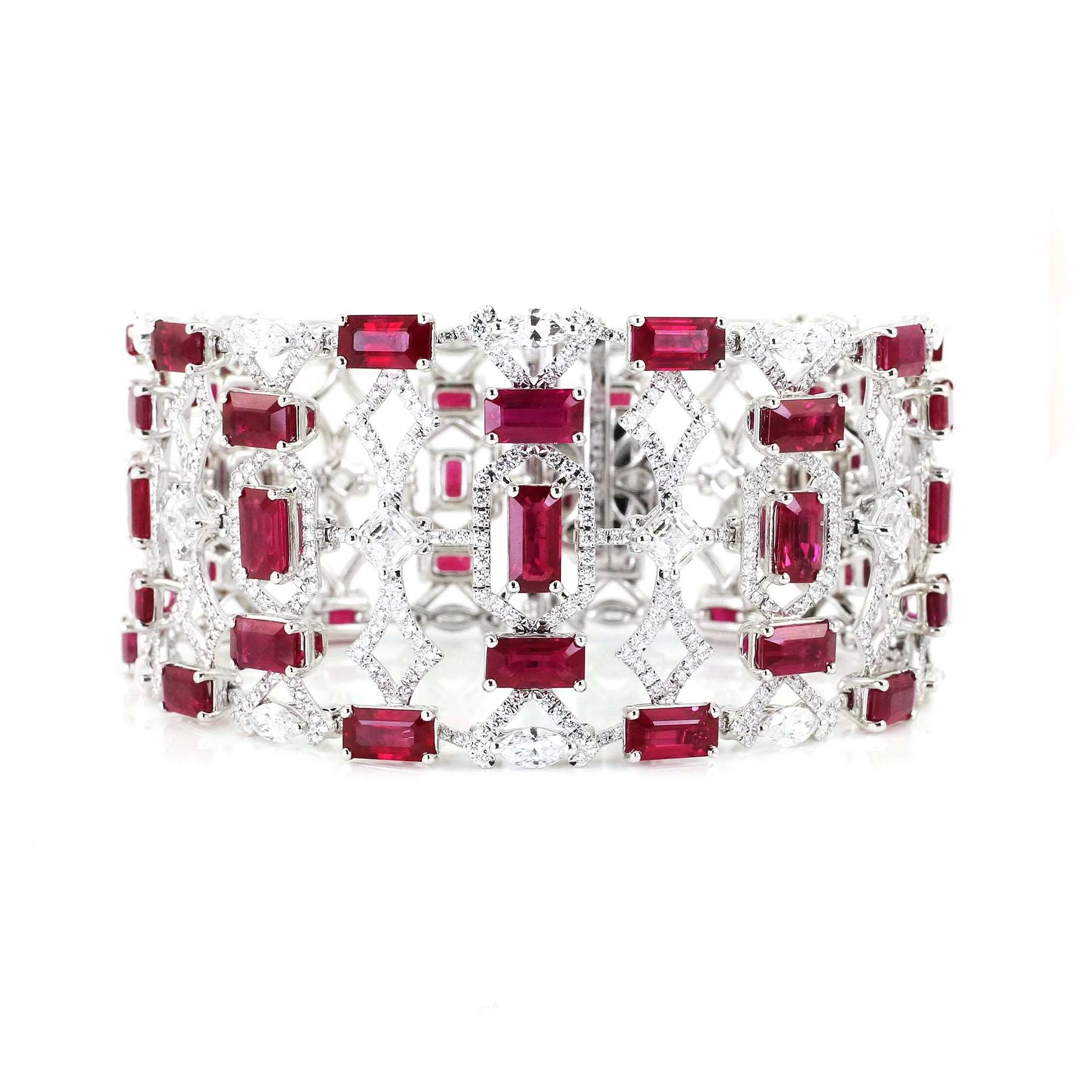 27.25 cts Burmese Ruby with Diamond Bracelet (ENQUIRE)
