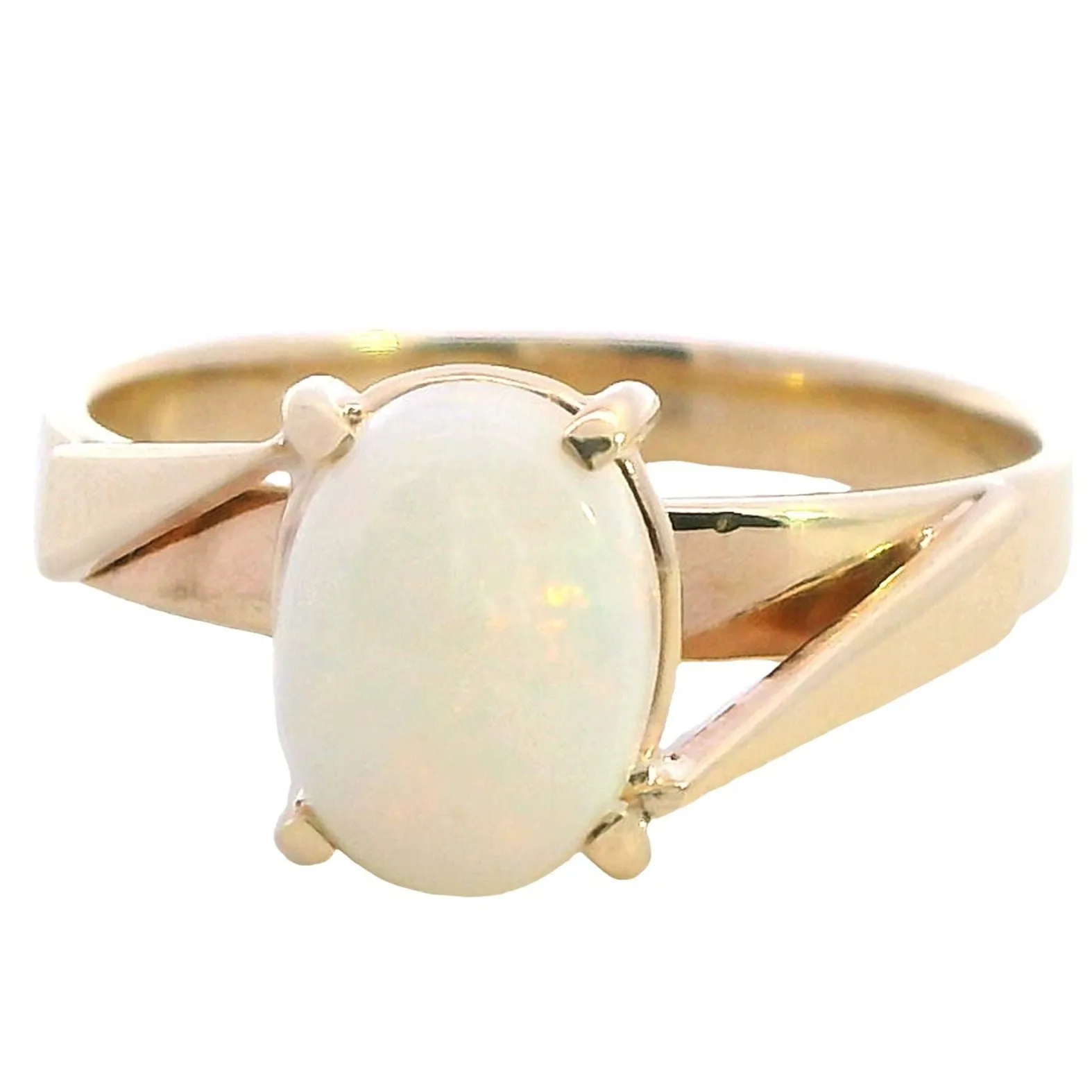 Captivating Handmade 9ct Yellow Gold Opal Ring - Mesmerizing Play-of-Colour