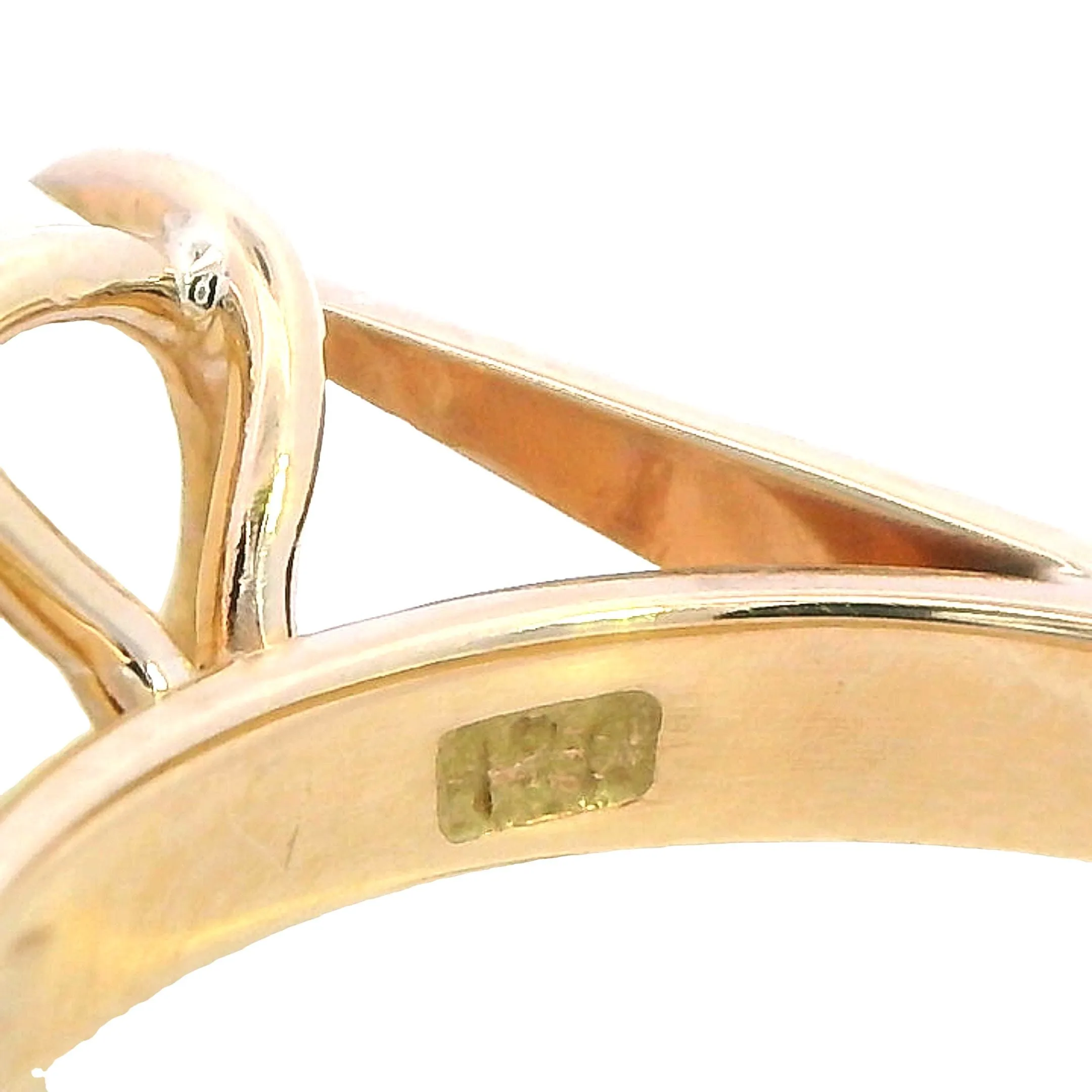 Captivating Handmade 9ct Yellow Gold Opal Ring - Mesmerizing Play-of-Colour