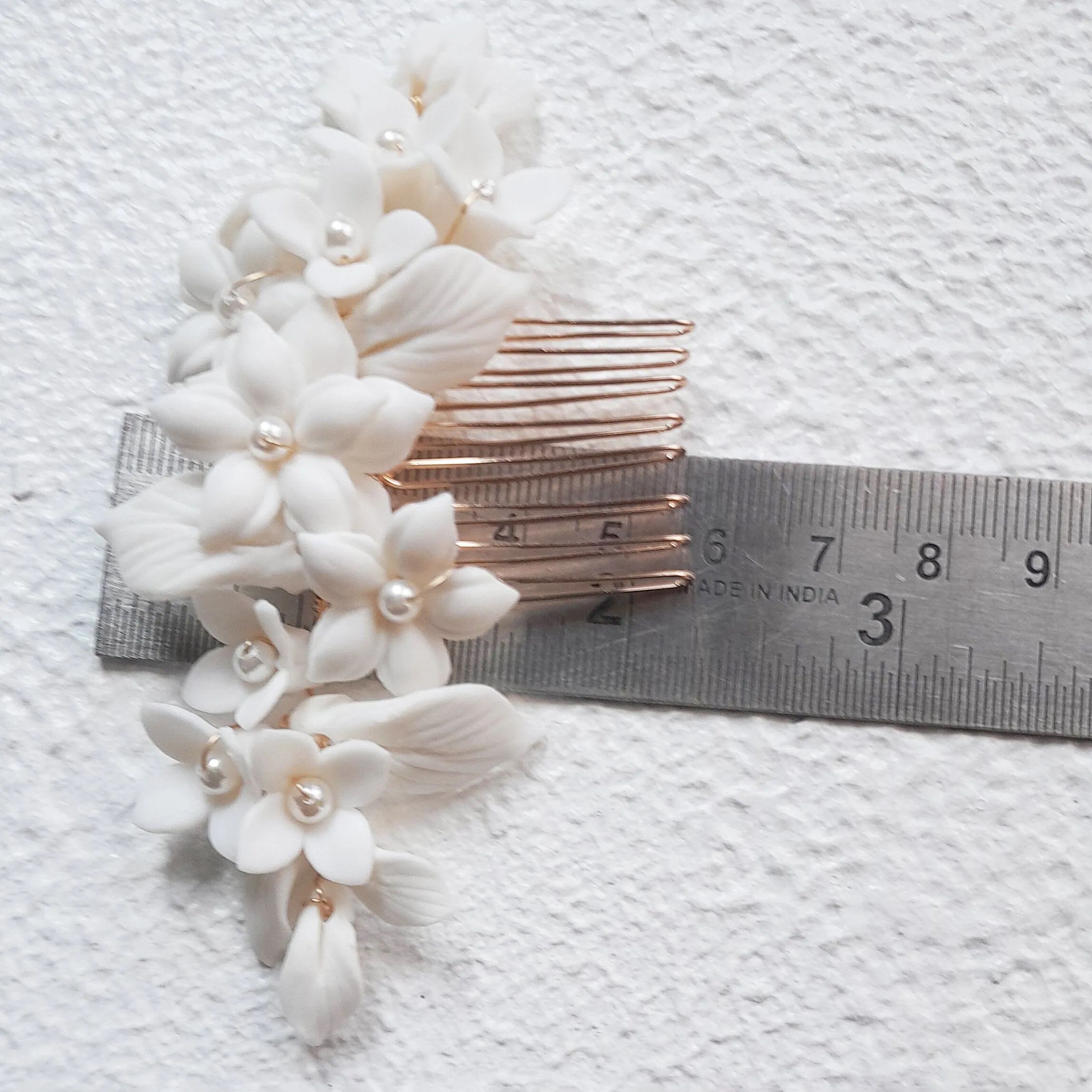 Floral Hair Comb, gold and silver : white floral bridal hair accessories