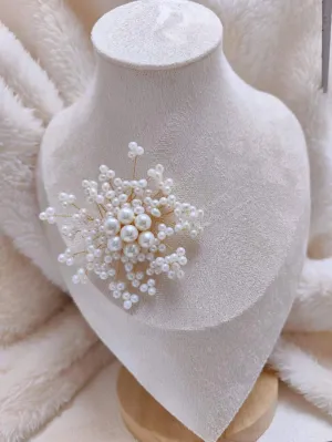 Freshwater Pearls Blossom Flower Brooch