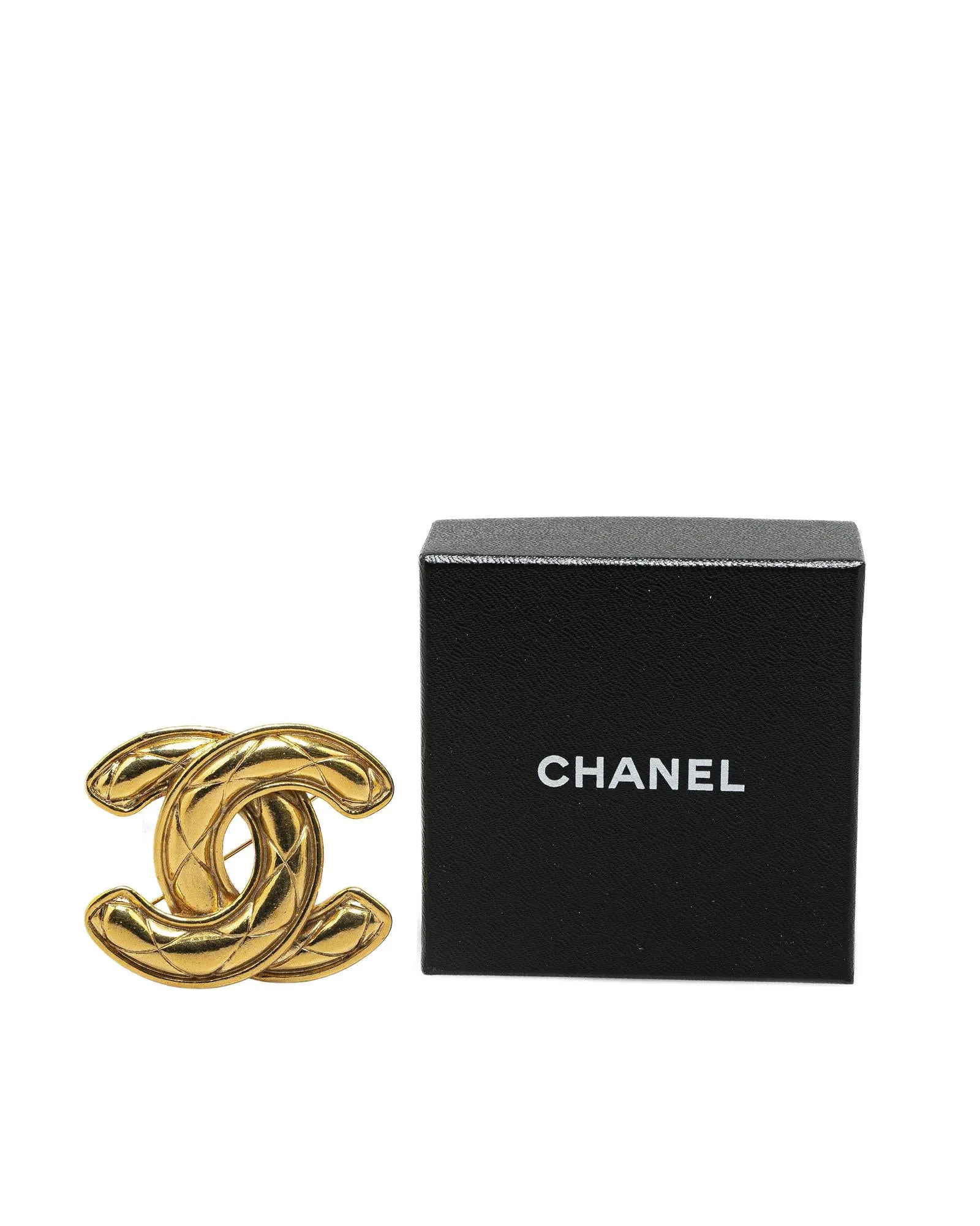 Gold Plated Quilted Brooch with Pin Closure