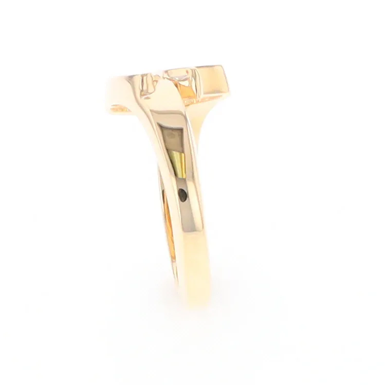 Gold Quartz Ring Boat Sail Inlaid Design with .04ct Round Diamond