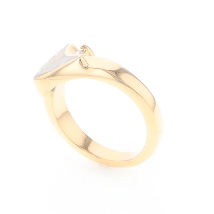 Gold Quartz Ring Boat Sail Inlaid Design with .04ct Round Diamond