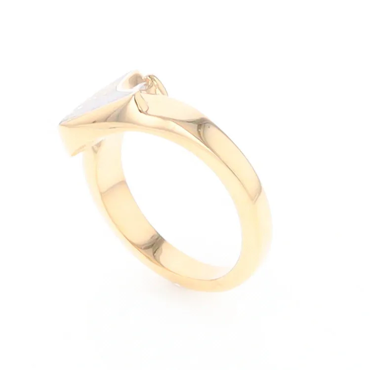 Gold Quartz Ring Boat Sail Inlaid Design with .04ct Round Diamond