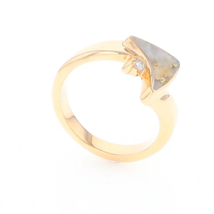 Gold Quartz Ring Boat Sail Inlaid Design with .04ct Round Diamond