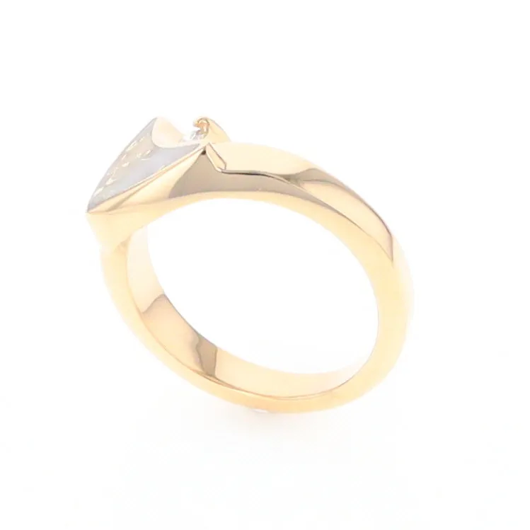Gold Quartz Ring Boat Sail Inlaid Design with .04ct Round Diamond