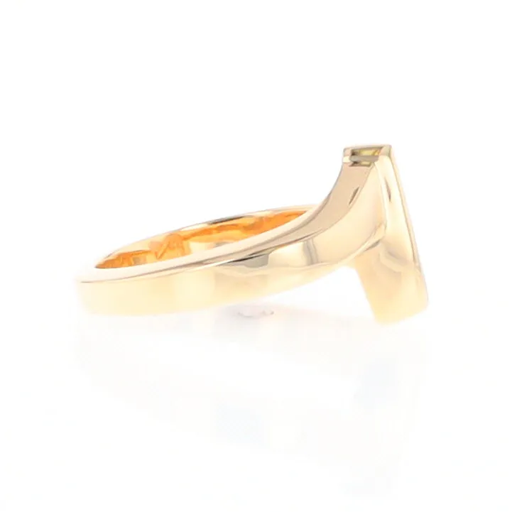 Gold Quartz Ring Boat Sail Inlaid Design with .04ct Round Diamond