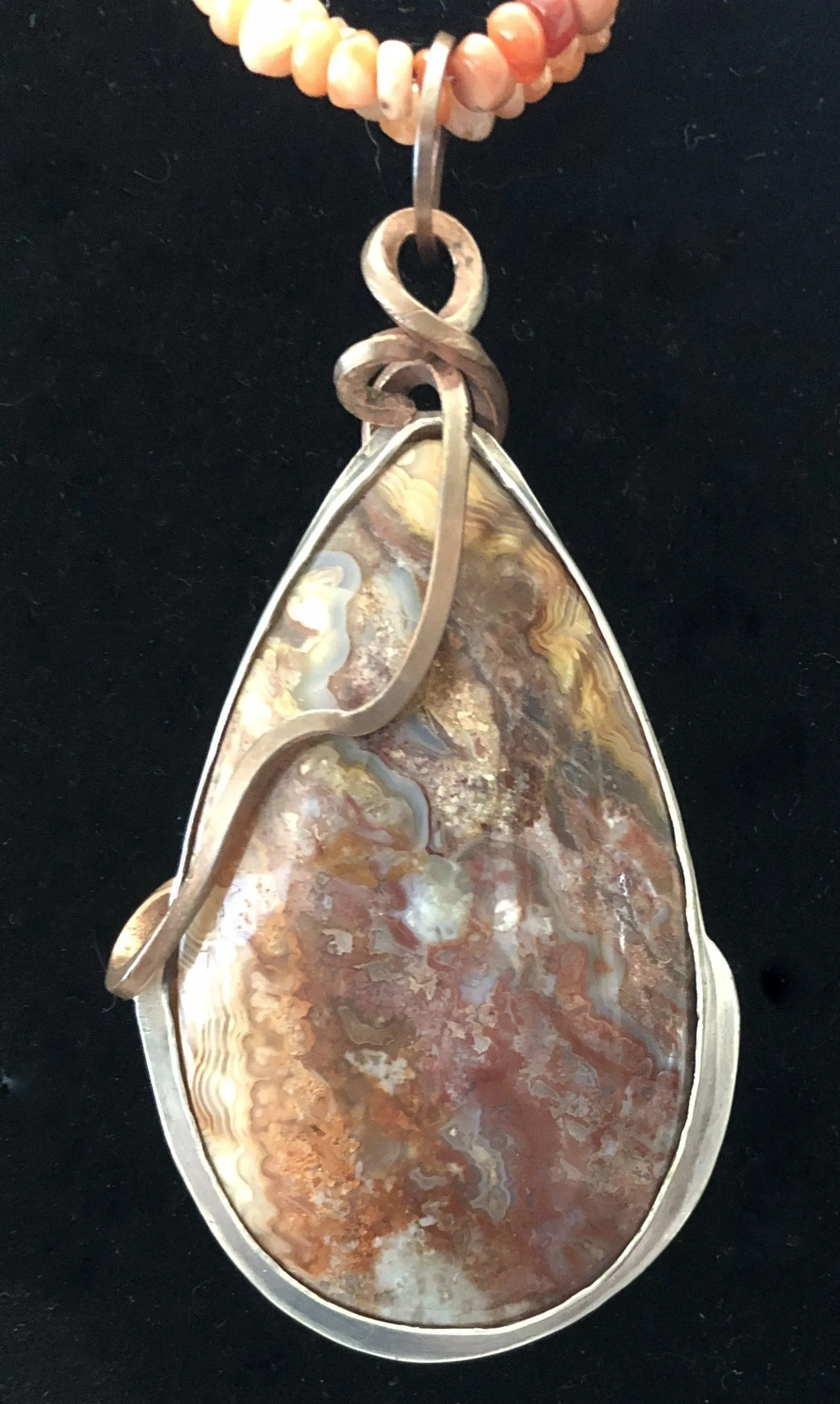 Mexican Laguna Lace Agate Necklace with Copper Earrings