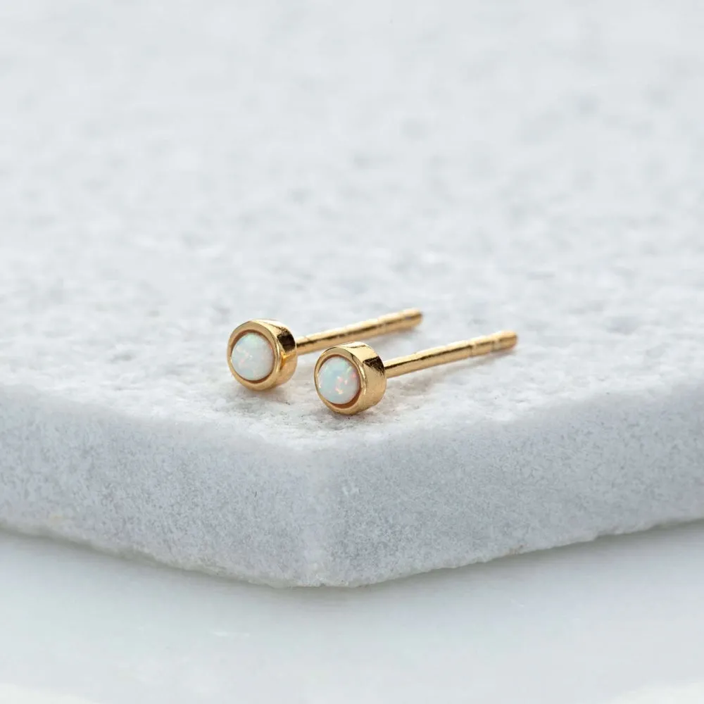 Opal Teeny Stud Earrings - Gold - SPESGS139