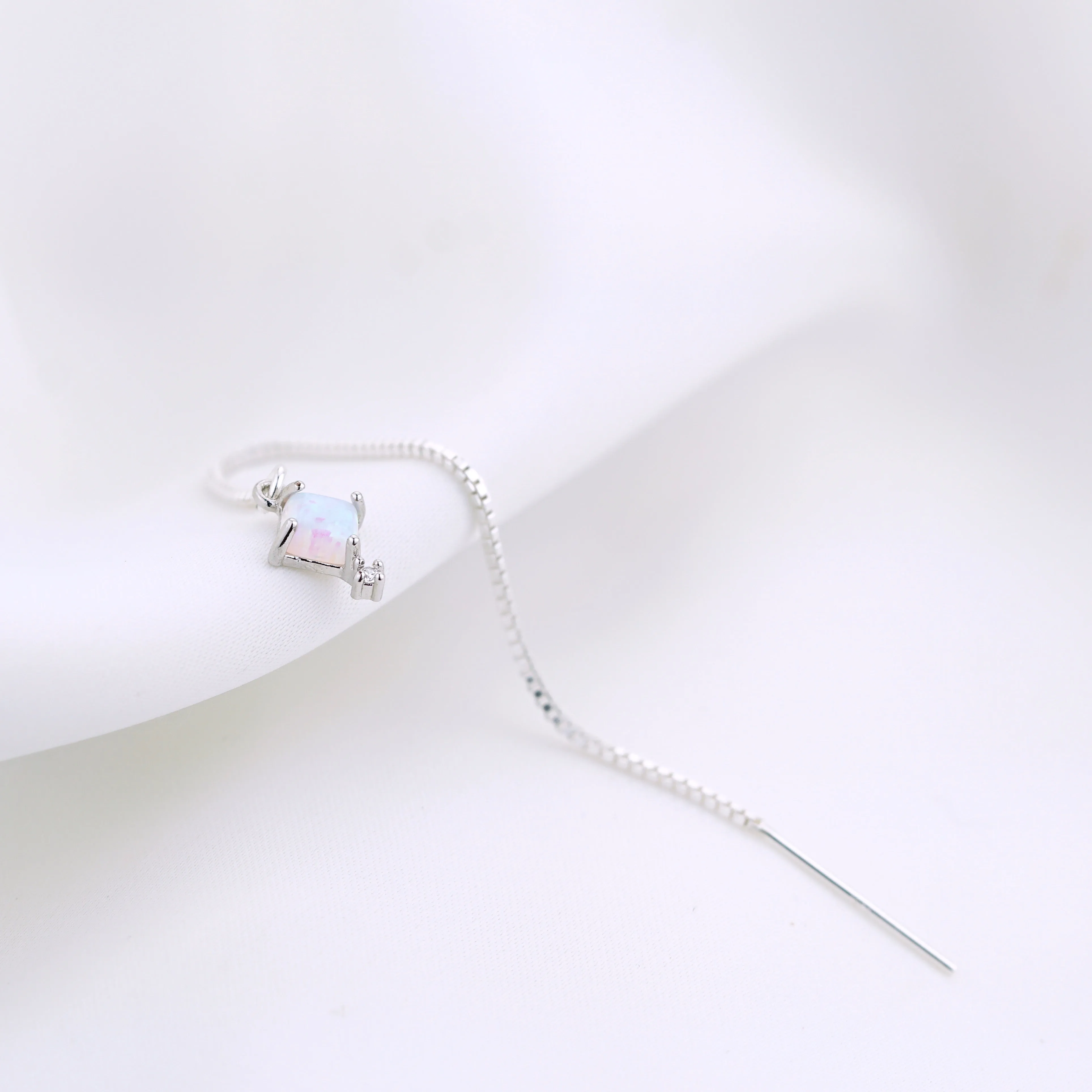 Silver Cubic Opal Earthread
