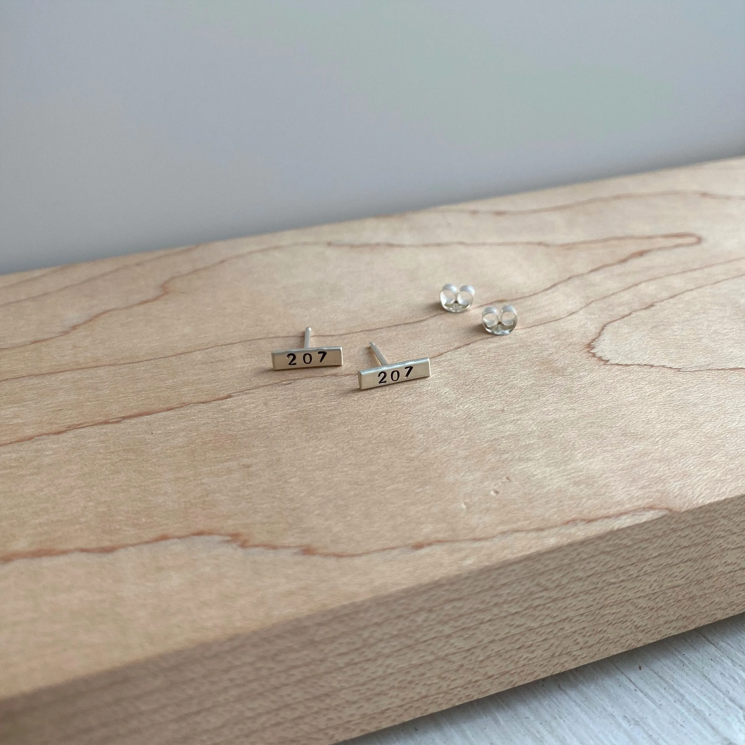 Small Maine 207 Bar Stud Earrings