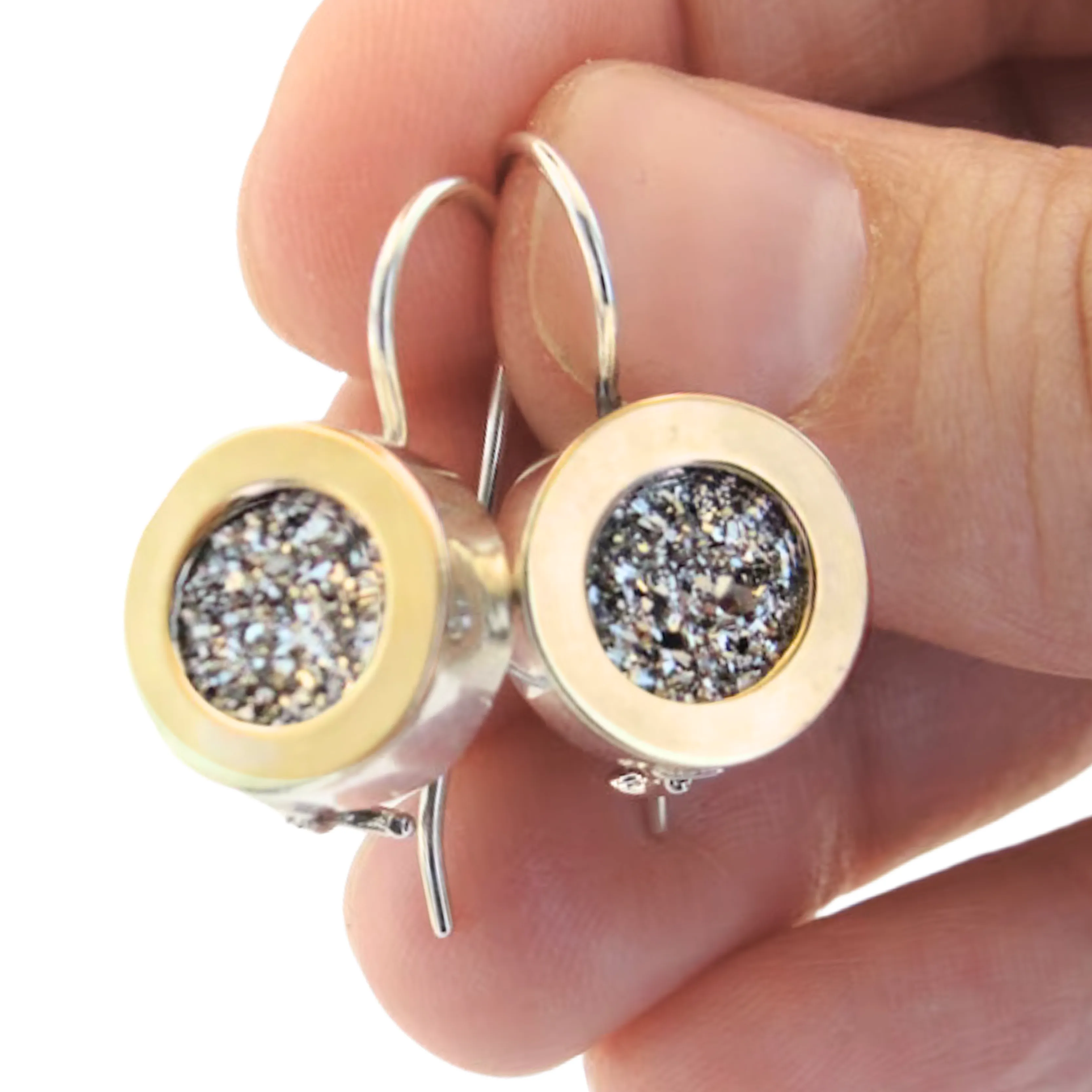 Small sterling silver dangle earrings, decorated with yellow gold and druzy gemstone.