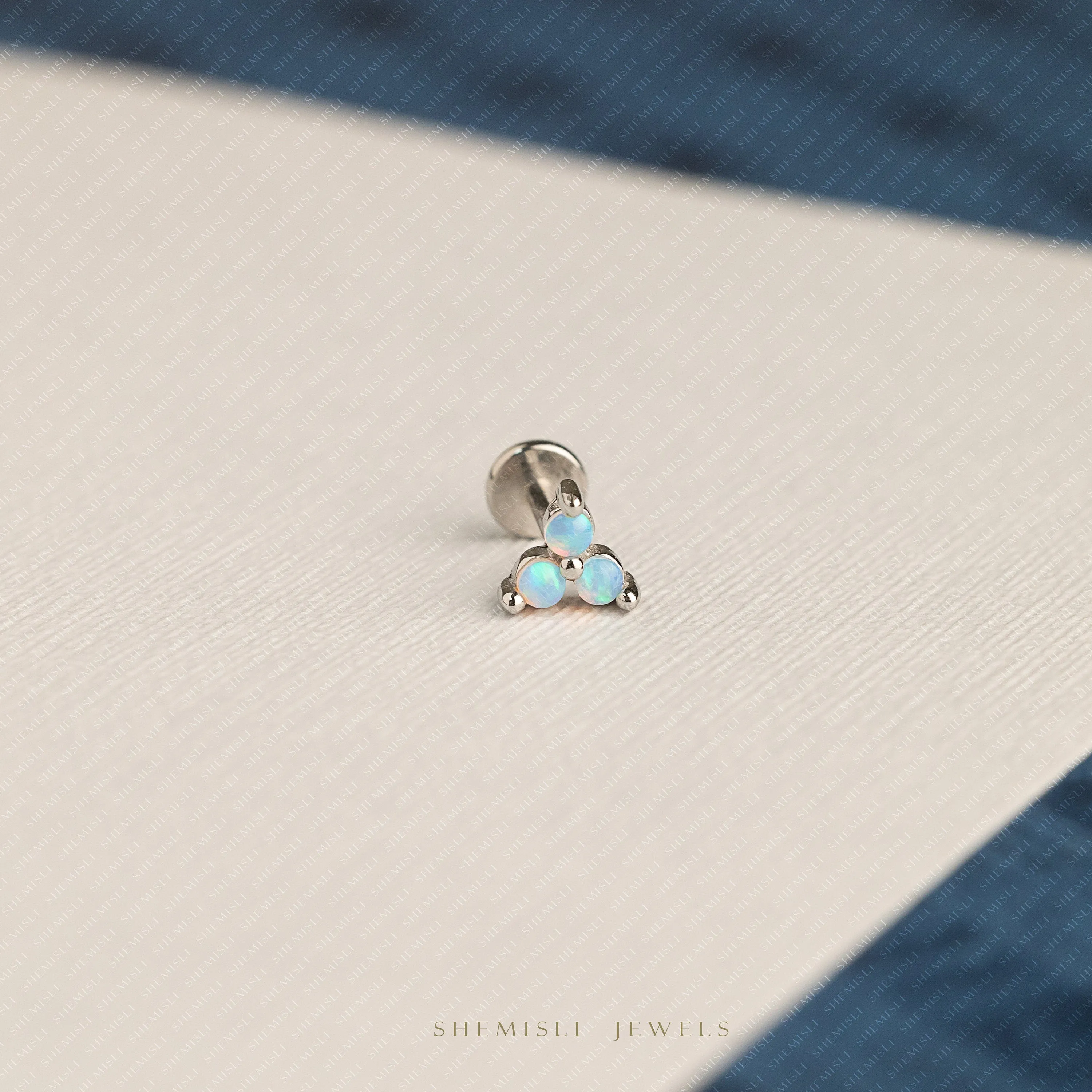Tiny 3-Petal Opal Flower Threadless Flat Back Lip Labret Stud, 18,16ga, 6-10mm, Unisex, Surgical Steel, SHEMISLI SS546