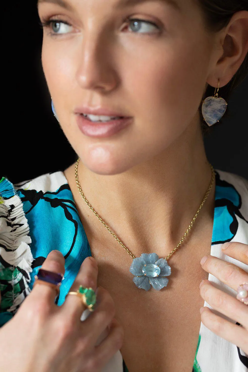 Tropical Flower Necklace - Aquamarine