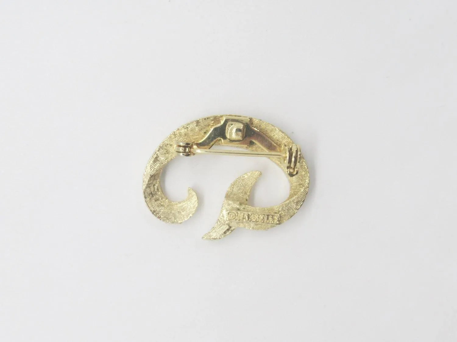 Vintage MAMSELLE Textured Goldtone "G" Initial Brooch
