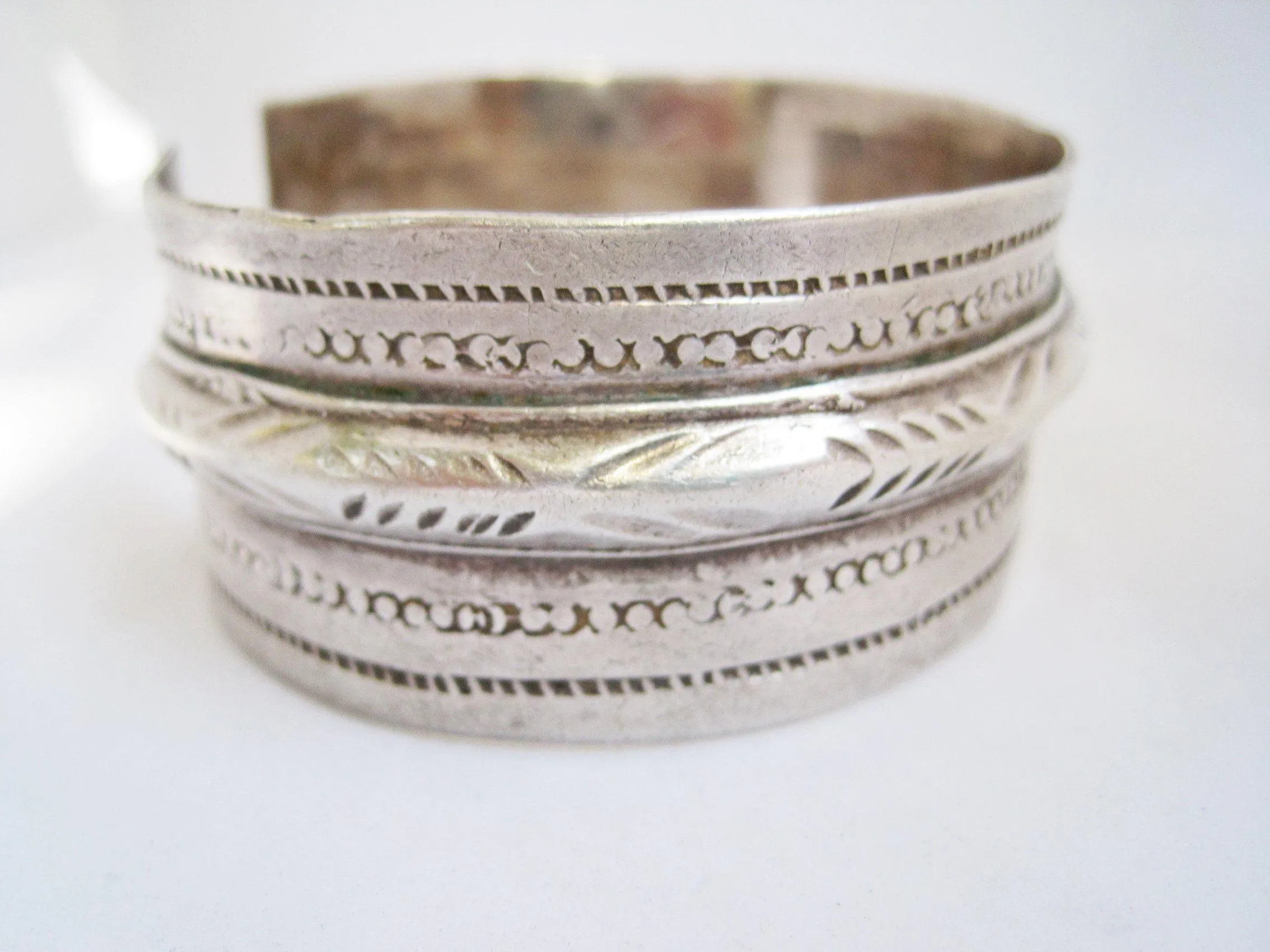 Vintage Tunisian Cuff Bracelet Made of Silver